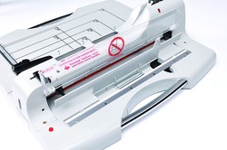 Olympia G3650 Lazer Gösterge Kollu Giyotin Makinesi (A4) - Thumbnail